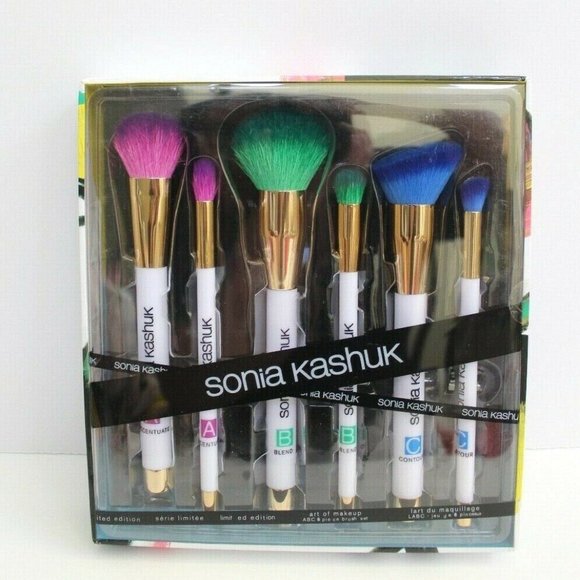 I was delighted to receive these exquisite new Alpine Series  Sonia Kashuk Art of Makeup ABC 6-Piece Brush Set Limited Edition